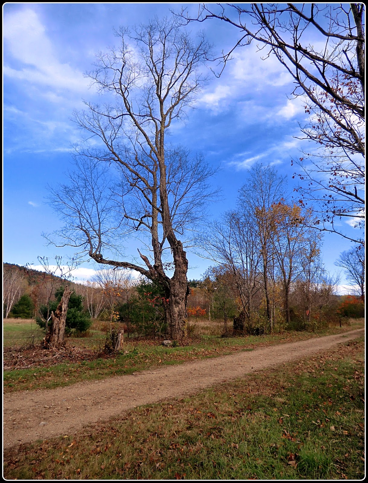1HappyHiker A Visit to a New Hampshire Historic Place Known as Old