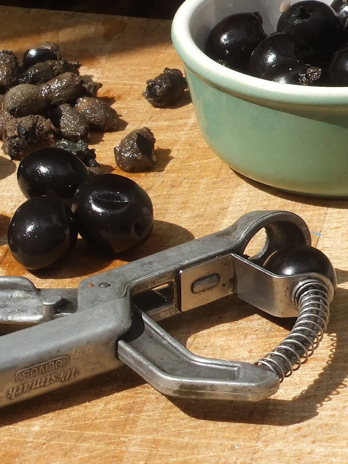 o cozinheiro este algarve I pitted the poor olive