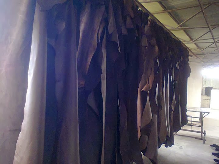 AIMRON Leather (Pvt) Ltd PU Laminated Split Finish Leather, Cow Suede