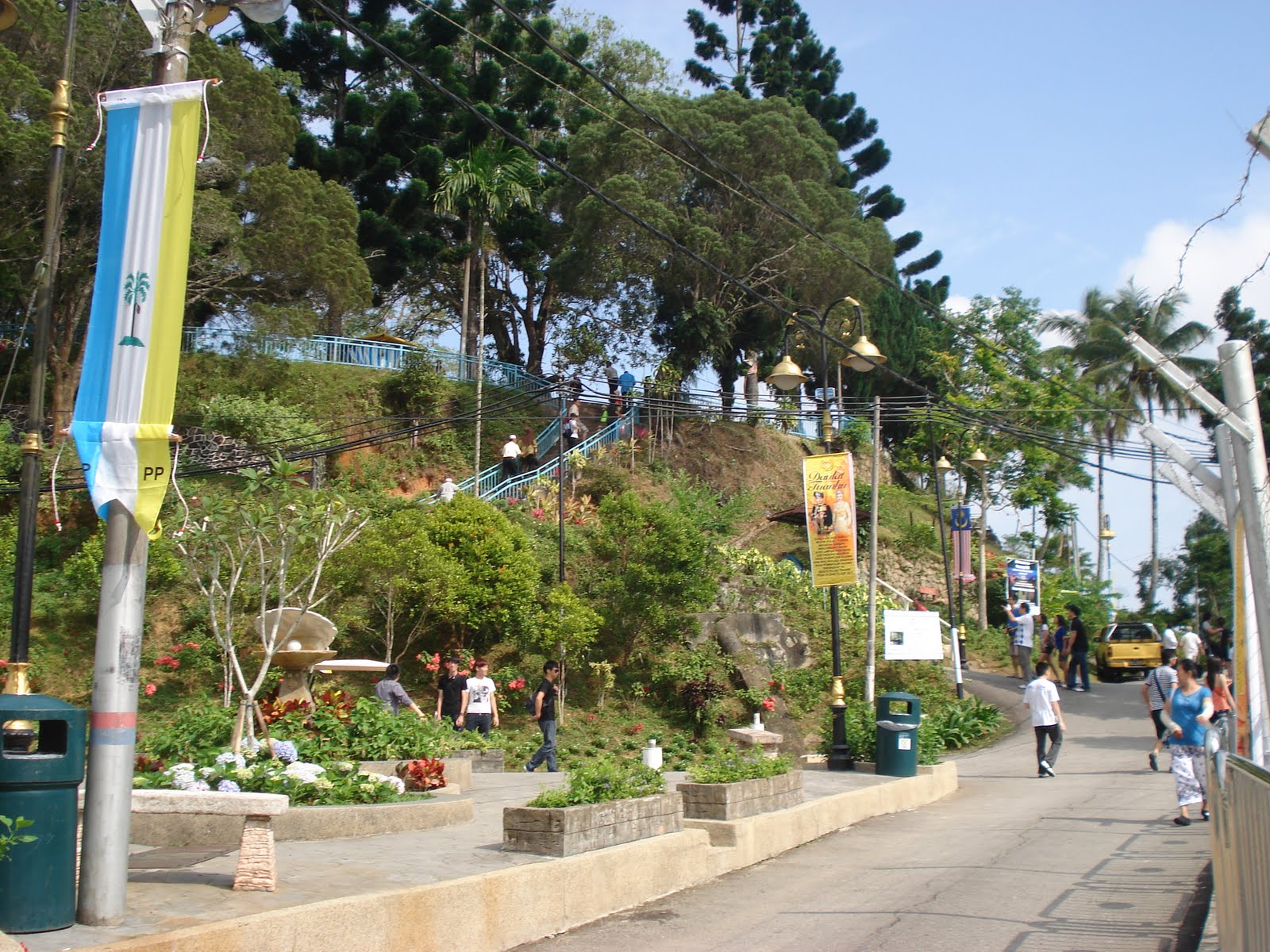 Itchy Feet Moon Gate to Penang Hill June 26 2011