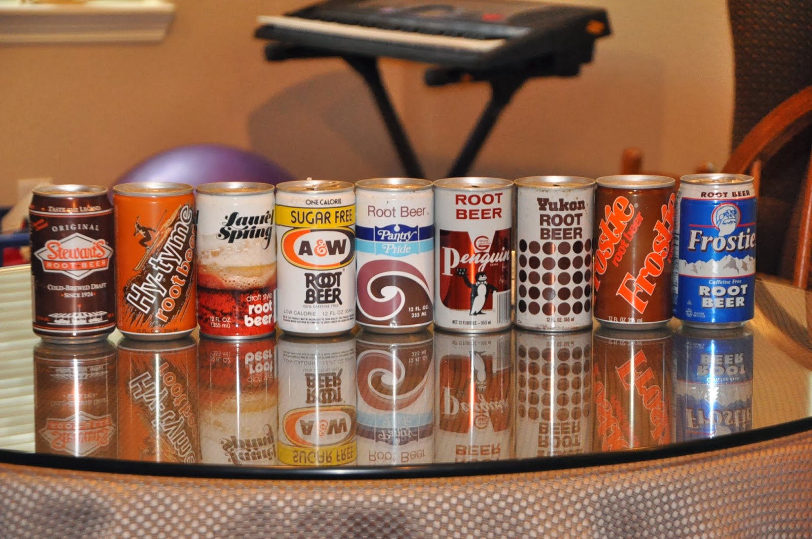 Tom's Root Beer Collectibles Root Beer CANS