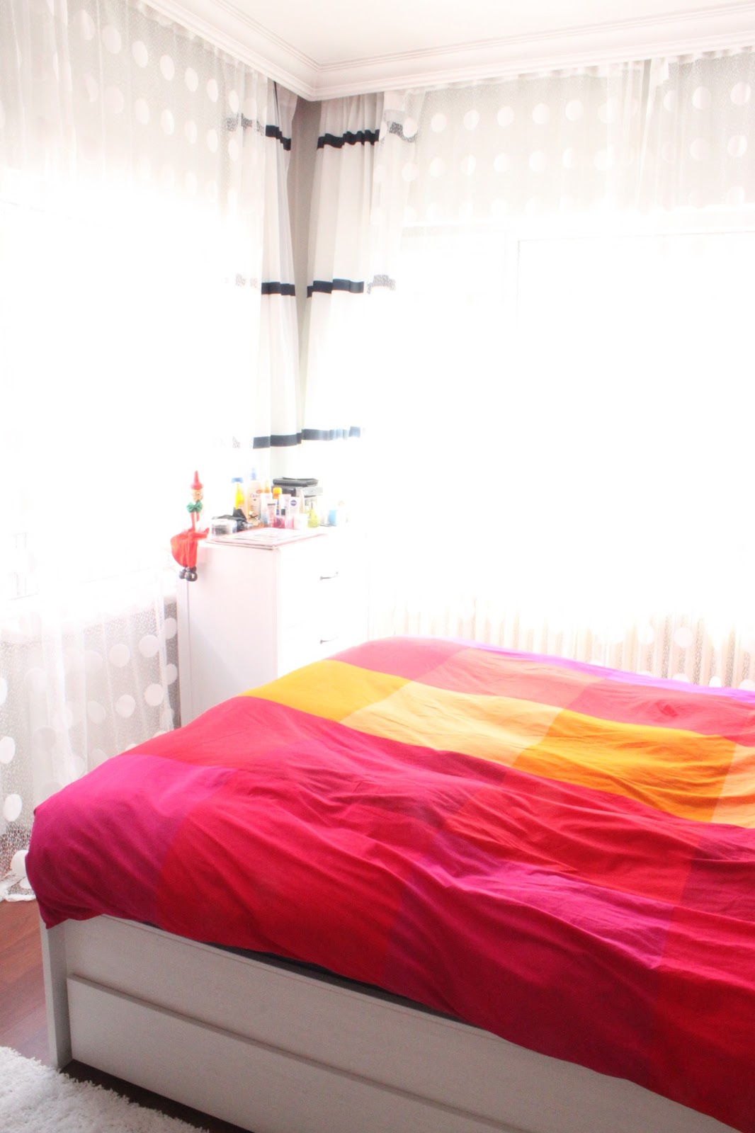 Yatak Odası Dekorasyonu Her Şeyden Konuşmalı