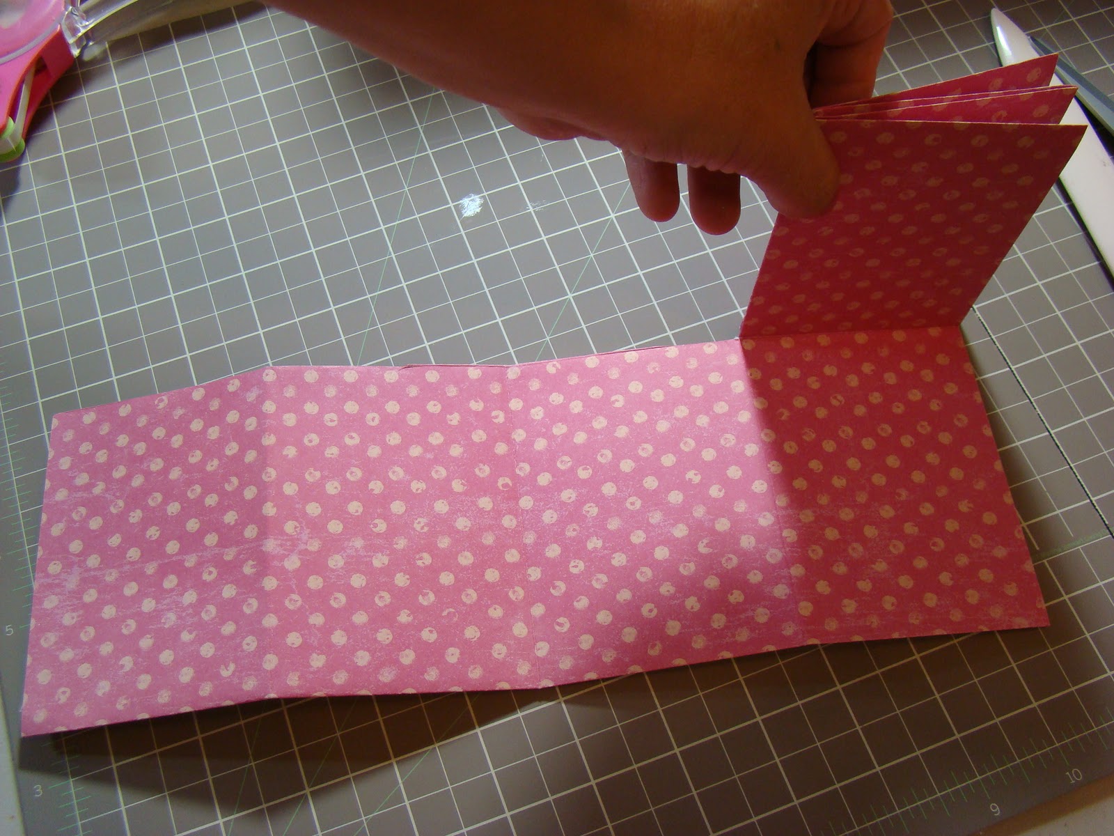 Bubblegum and Duct Tape Easy Mini Album Tutorial