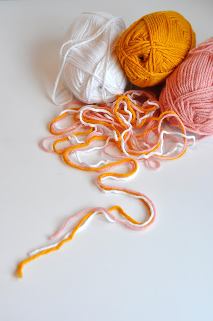 Crochet Baby Blanket Using Chunky Yarn