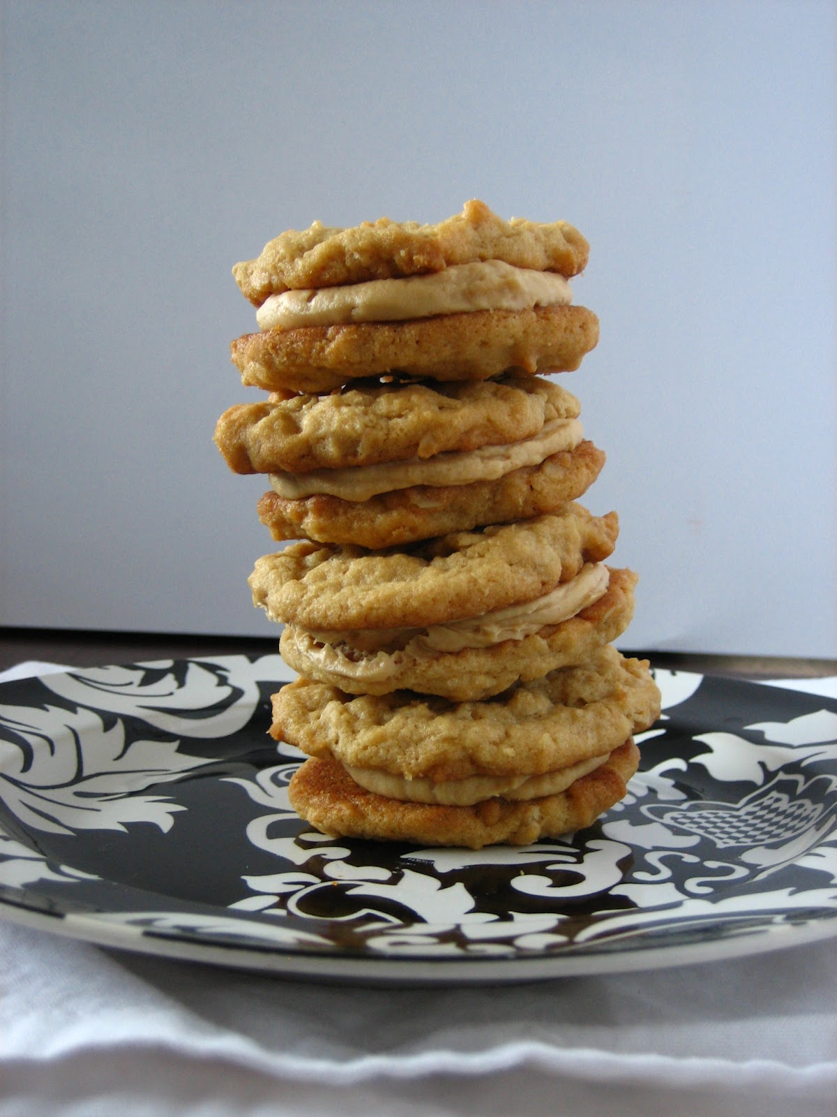 Kickin It in the Kitch Peanut Butter Oatmeal Sandwich Cookies