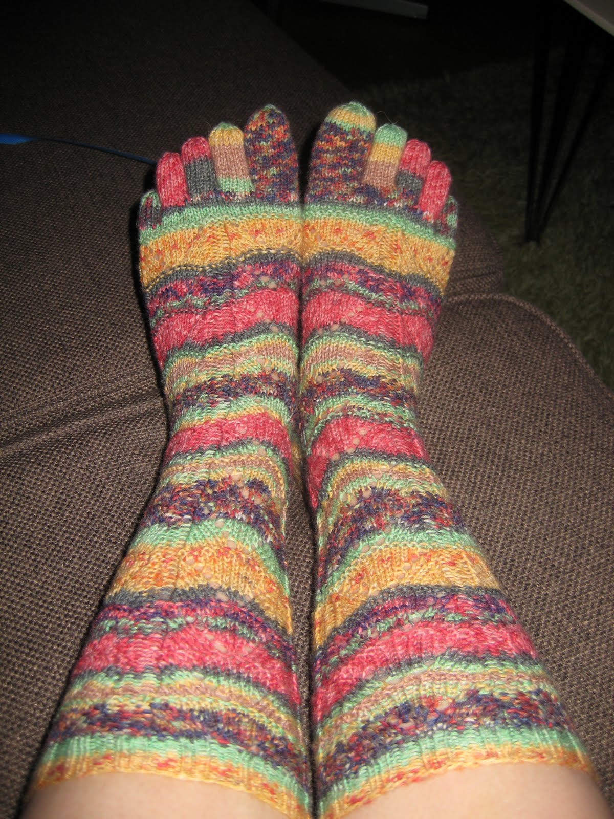 Jenny's blog on knitting "Those socks look insane, maybe they would