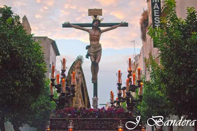 Las Fotografías de Bandera: Vía Crucis Magno de Córdoba 2013: La Expiración