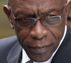 Jack Warner se canta y se llora se queja del poco avance del fútbol en el Caribe a pesar de entregar US$1.3 millones