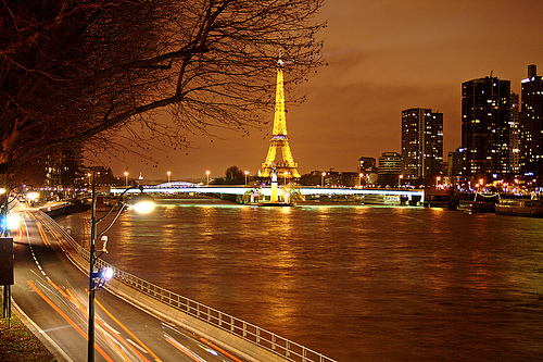 Paris Eiffel tower HD Wallpapers 2012 in Night and Day | Songs By Lyrics