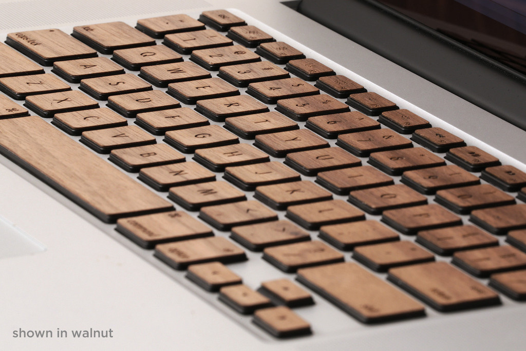 The design llama Real wood keys covers for macbook pro and Apple