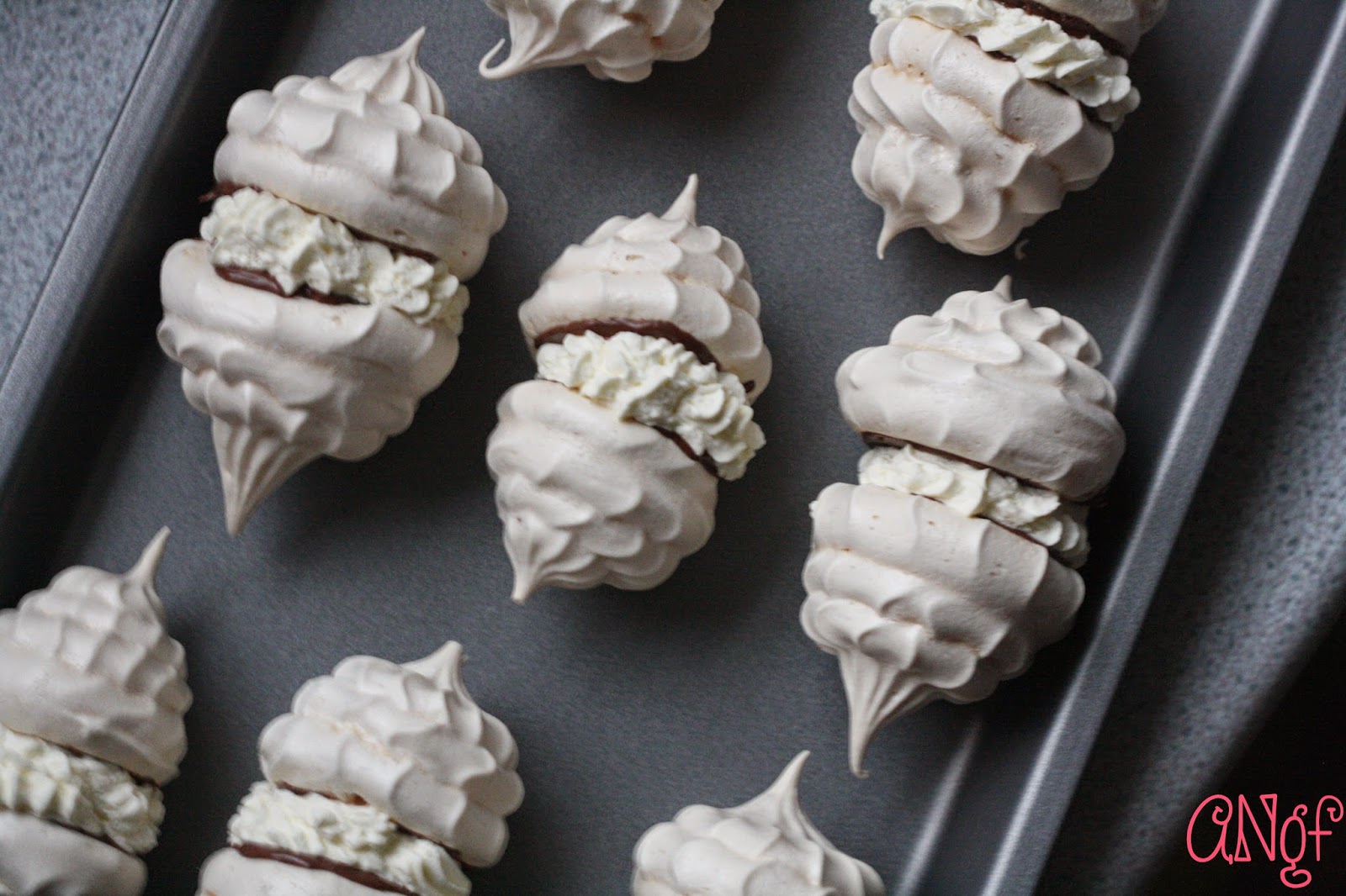Cinco de Mayo Meringue kisses with tequila cream from Anyonita-nibbles.co.uk