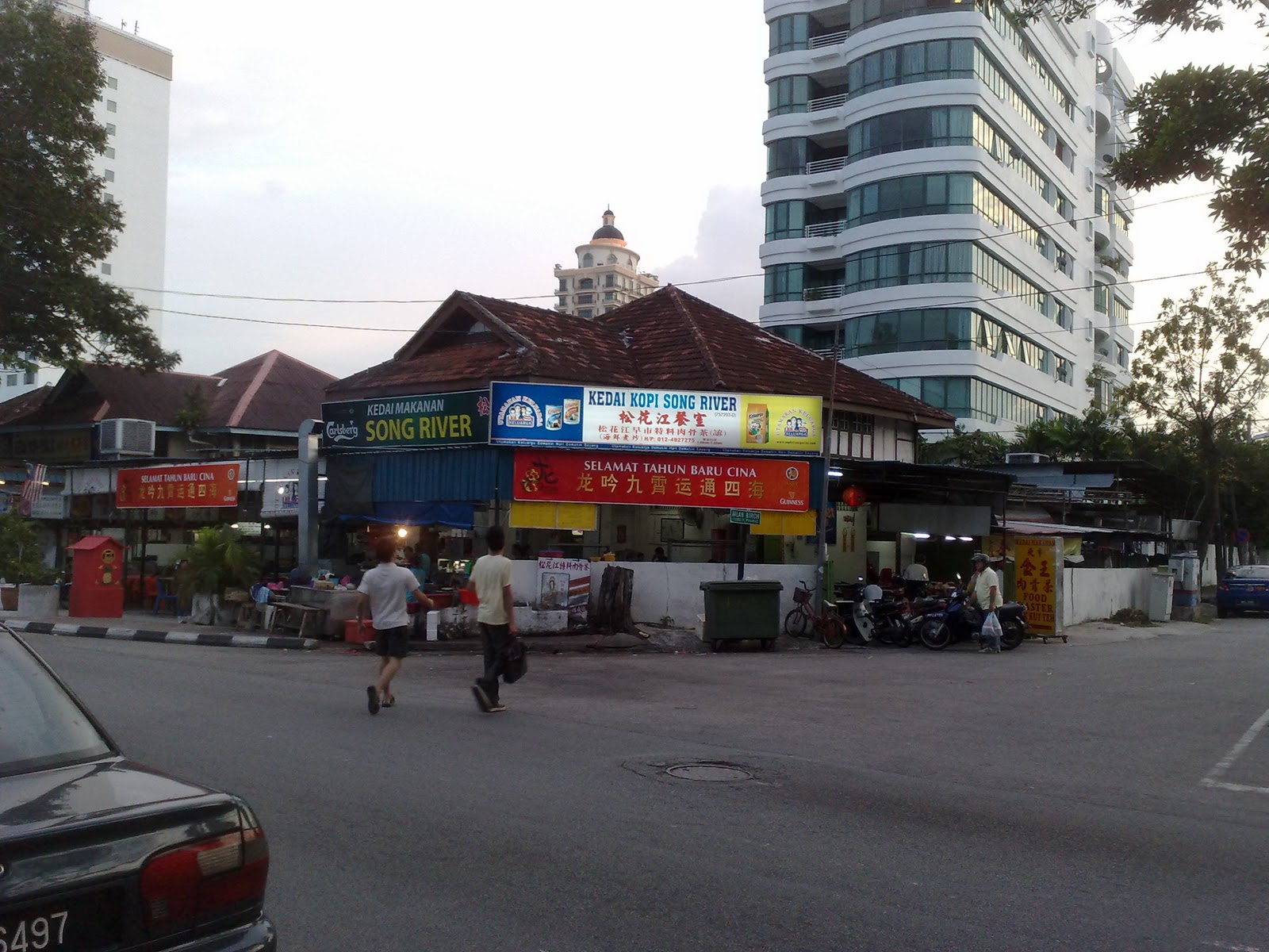 It's About Food!! Song River Cafe 松花江餐室 Gurney Drive