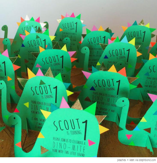 dinosaur birthday party invitations