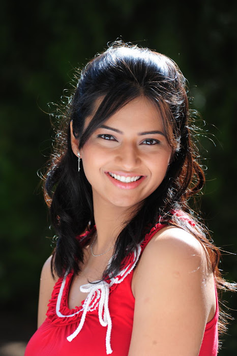 isha chawla actress pics