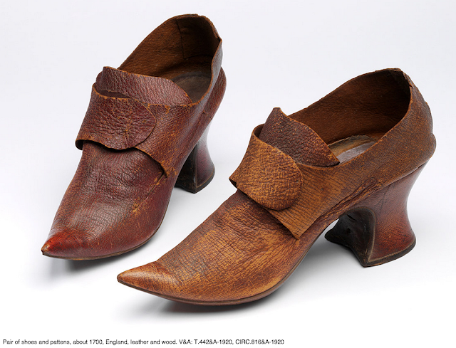 Victoria-and-albert-museum-clarks-shoes-pleasure-and-pain-elblogdepatricia-zapatos-calzado