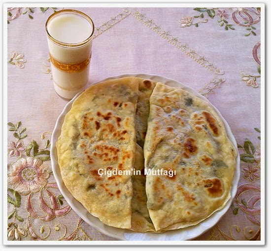 Çiğdem�in Mutfağı ıspanaklı sac böreği