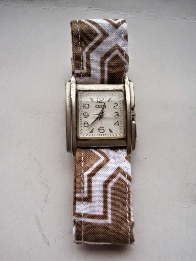 How to Make a Watch Strap Greenie Dresses For Less