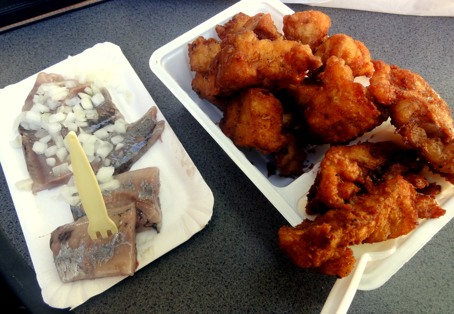 TRAVEL AND LIFESTYLE DIARIES Saturday Market in Kampen, Netherlands