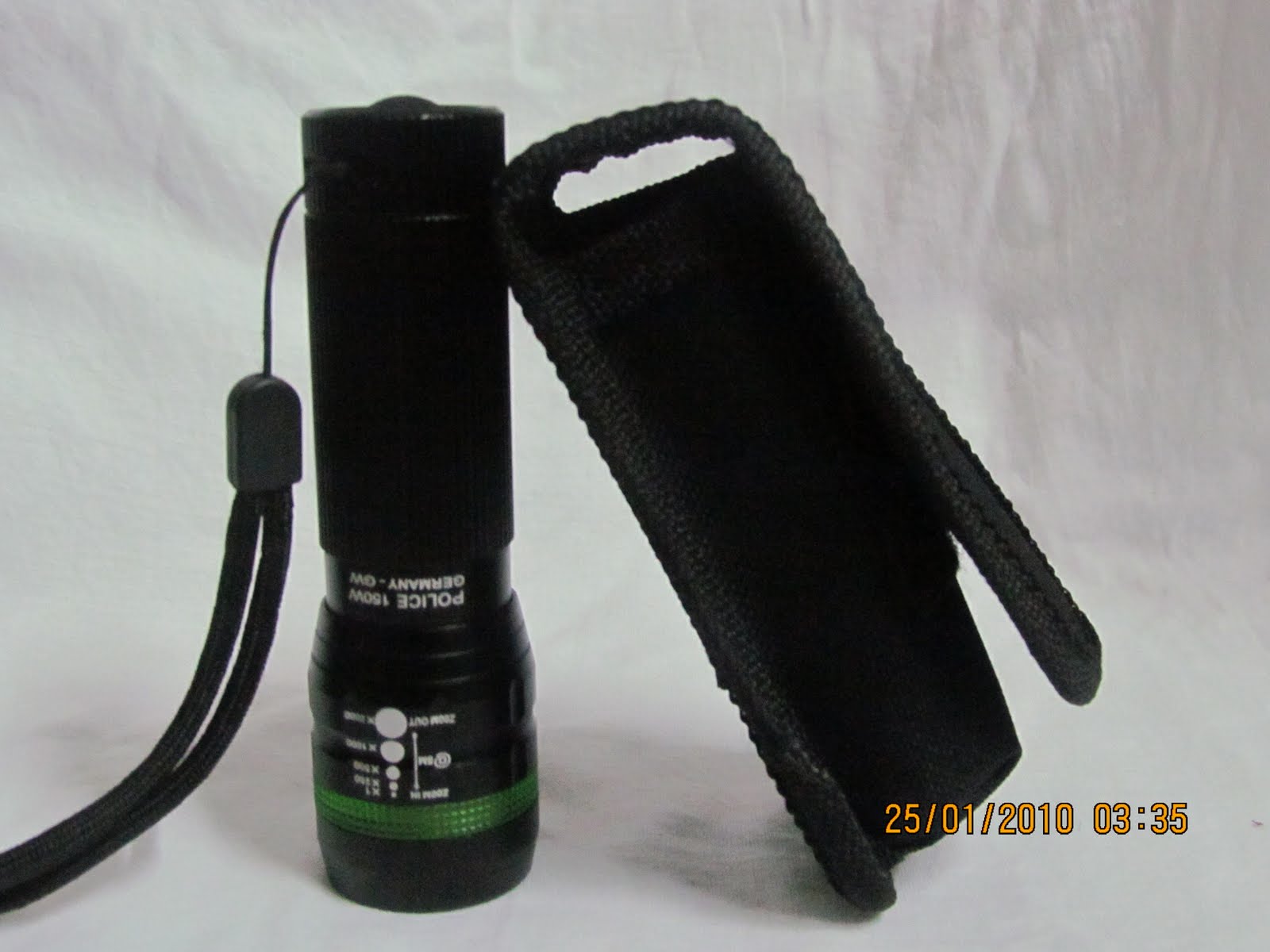 Tomato Merah 77: LAMPU SULUH TERBARU "ZOOM JAUH DAN DEKAT" UNTUK DIJUAL