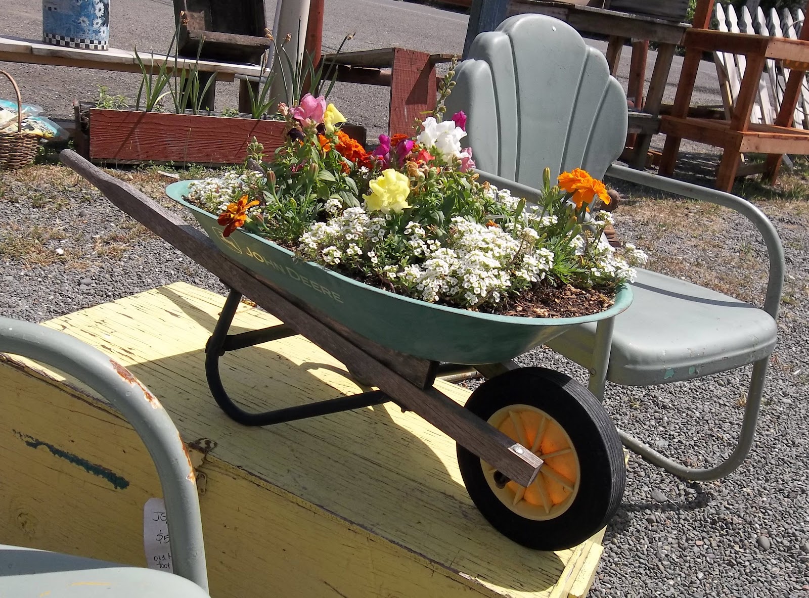 Gin Gilli S Vintage Home Unique Container Gardening Ideas