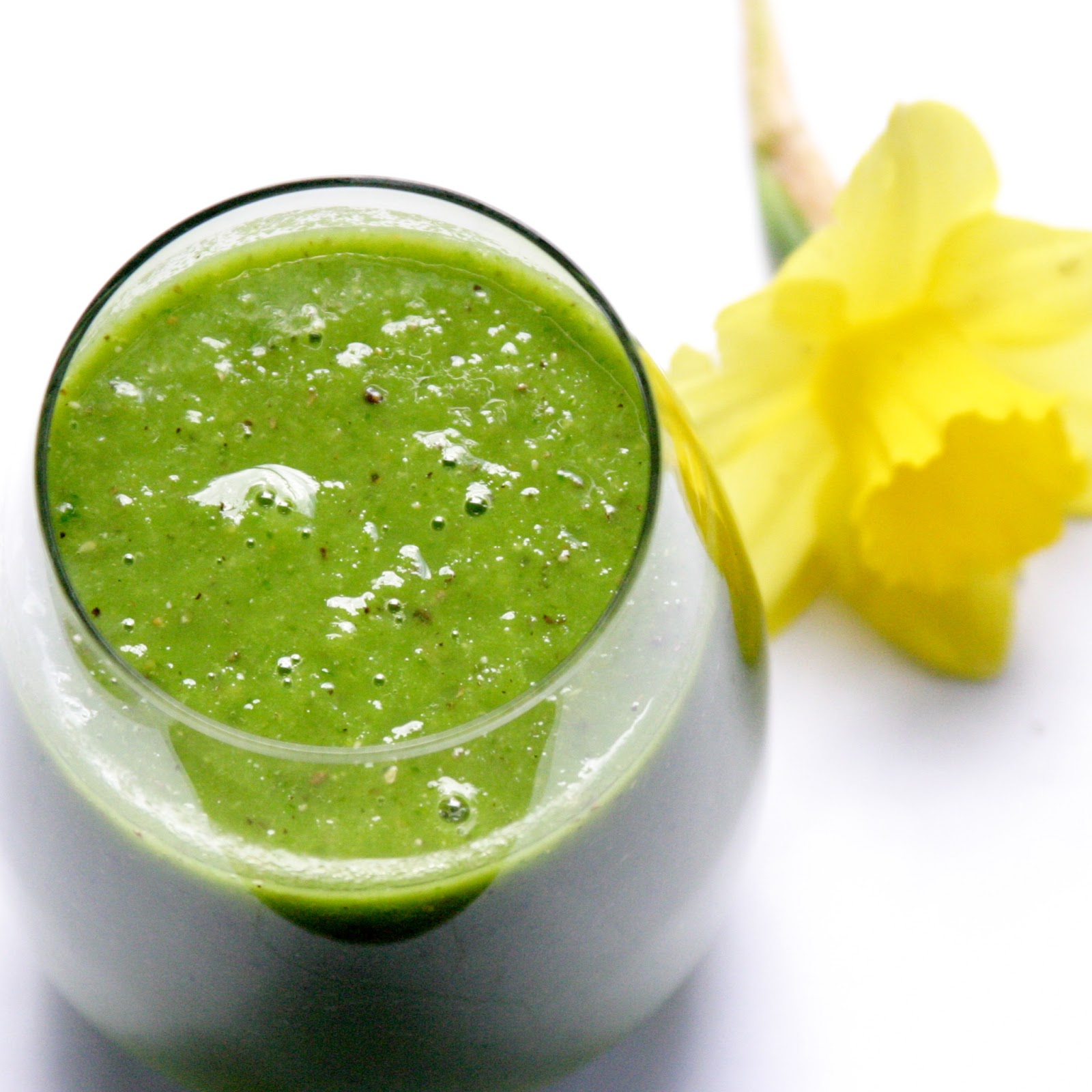 Rejuvenating Spring Smoothies