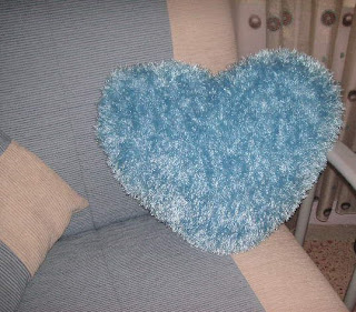 Knitting Galore: My Blue Heart Cushion