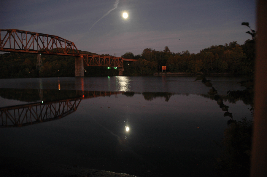 8. Tennessee River at boat ramp across from Knoxville sewer plant