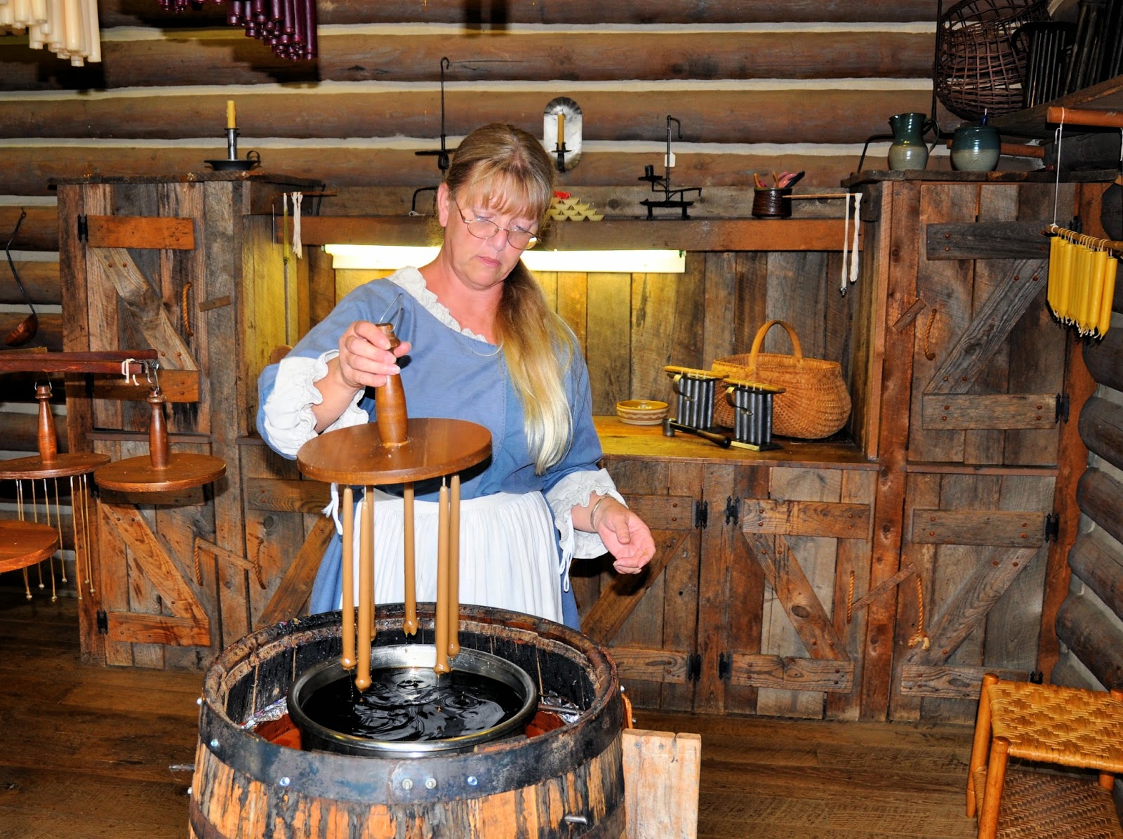 Apothecary Tools Colonial Times Viewing Gallery