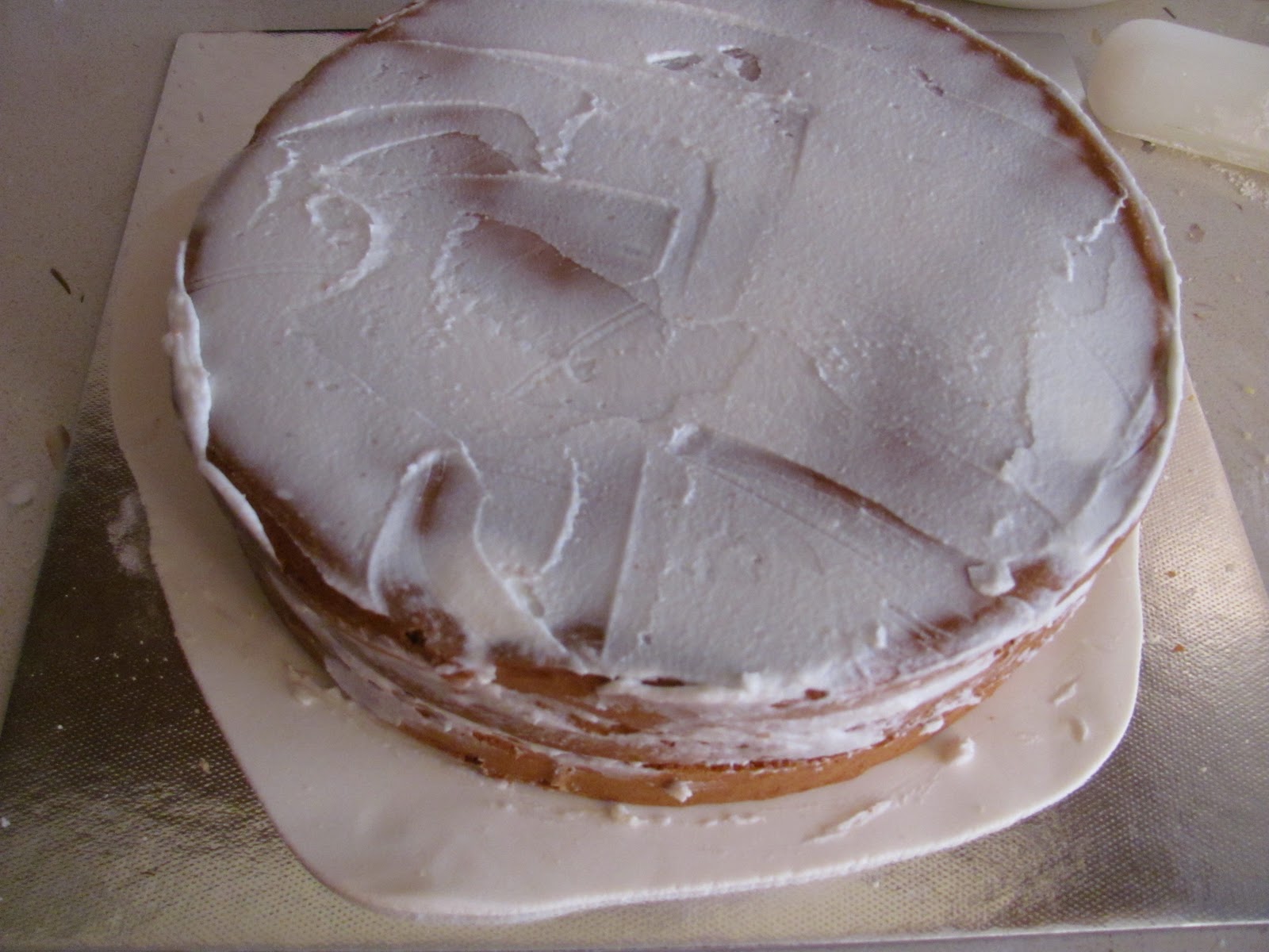 Şeker hamuru makyaj çantası (pasta)