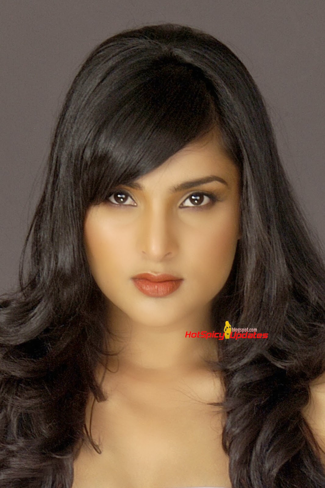 divya spandana hot divya spandana hot