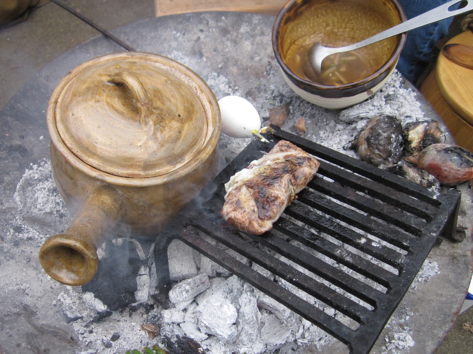 Chez Vorax Experiments in cooking Cooking over the fire