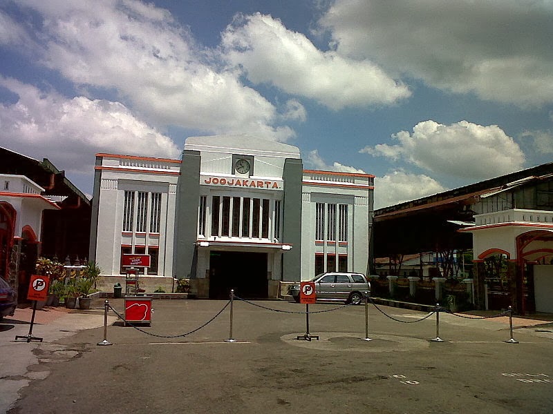 Alamat Stasiun Tugu Yogyakarta | Alamat Kantor Indonesia