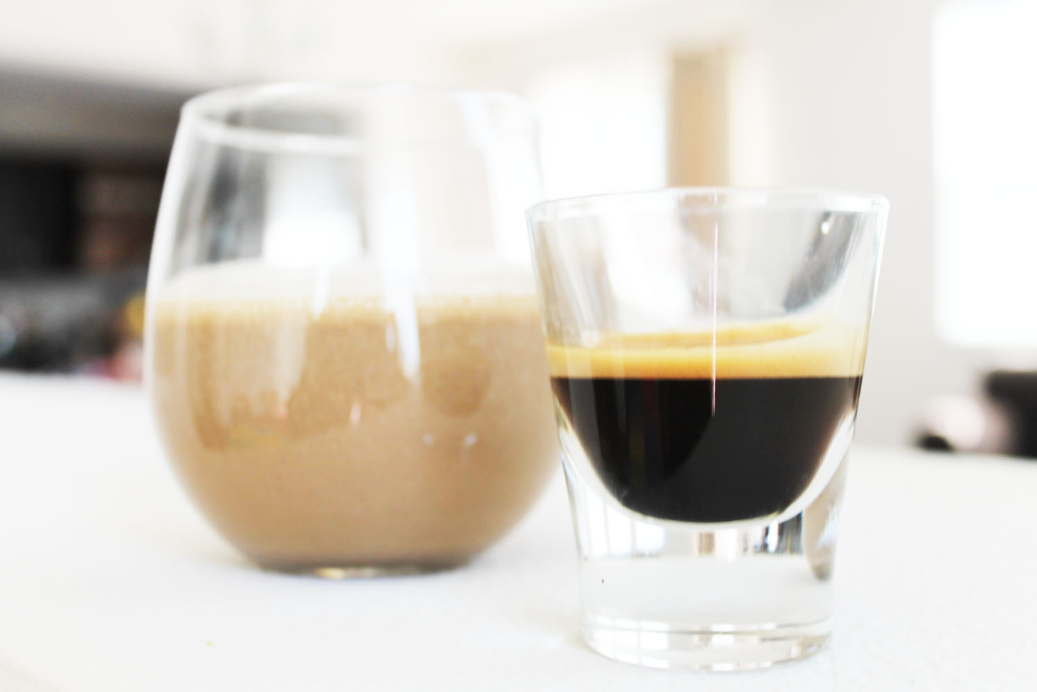 Healthy Smoothies for Weight Loss (Banana Peanut Butter Smoothie