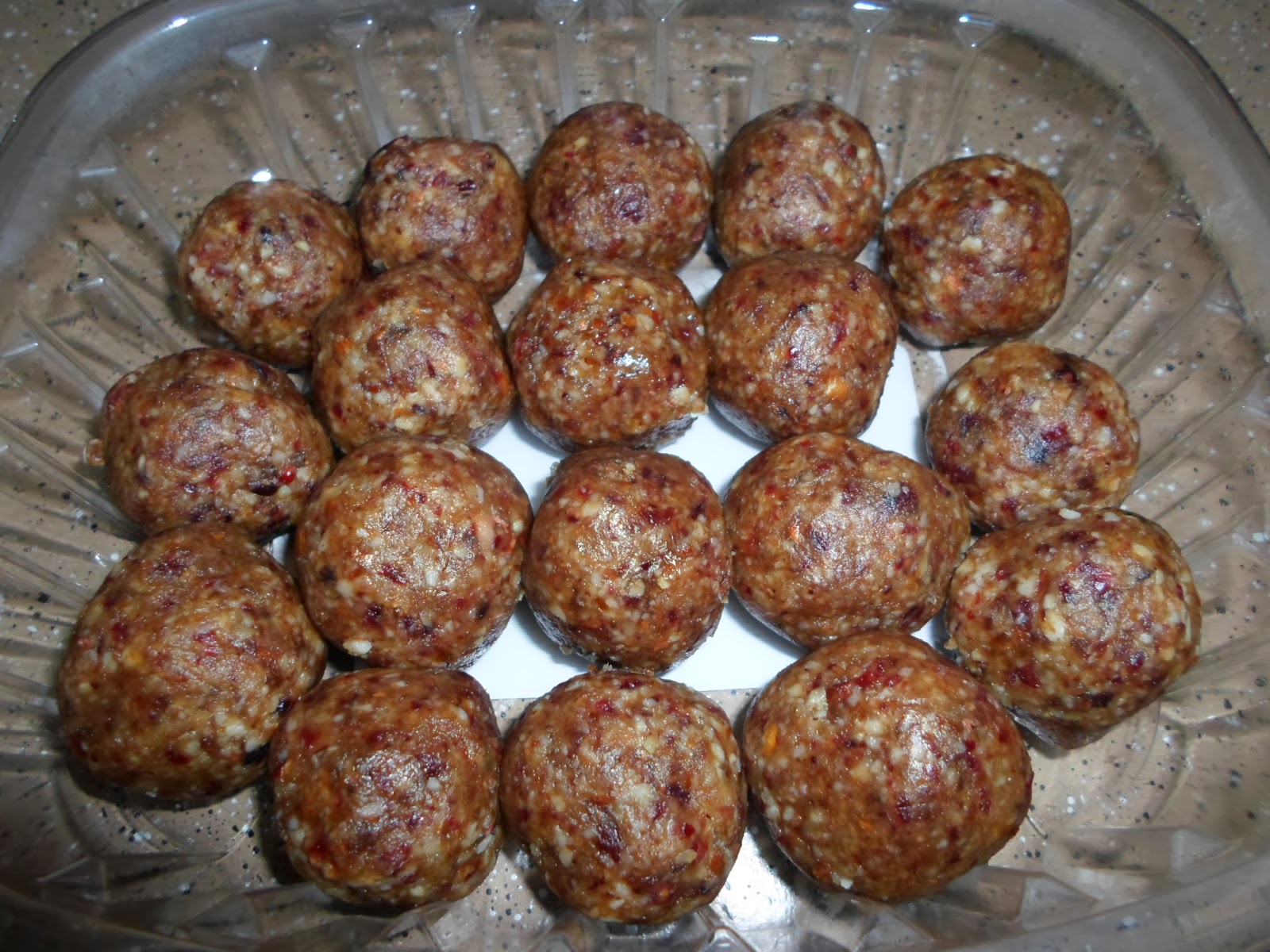 RawRiffic Recipes Nutty Butter Balls