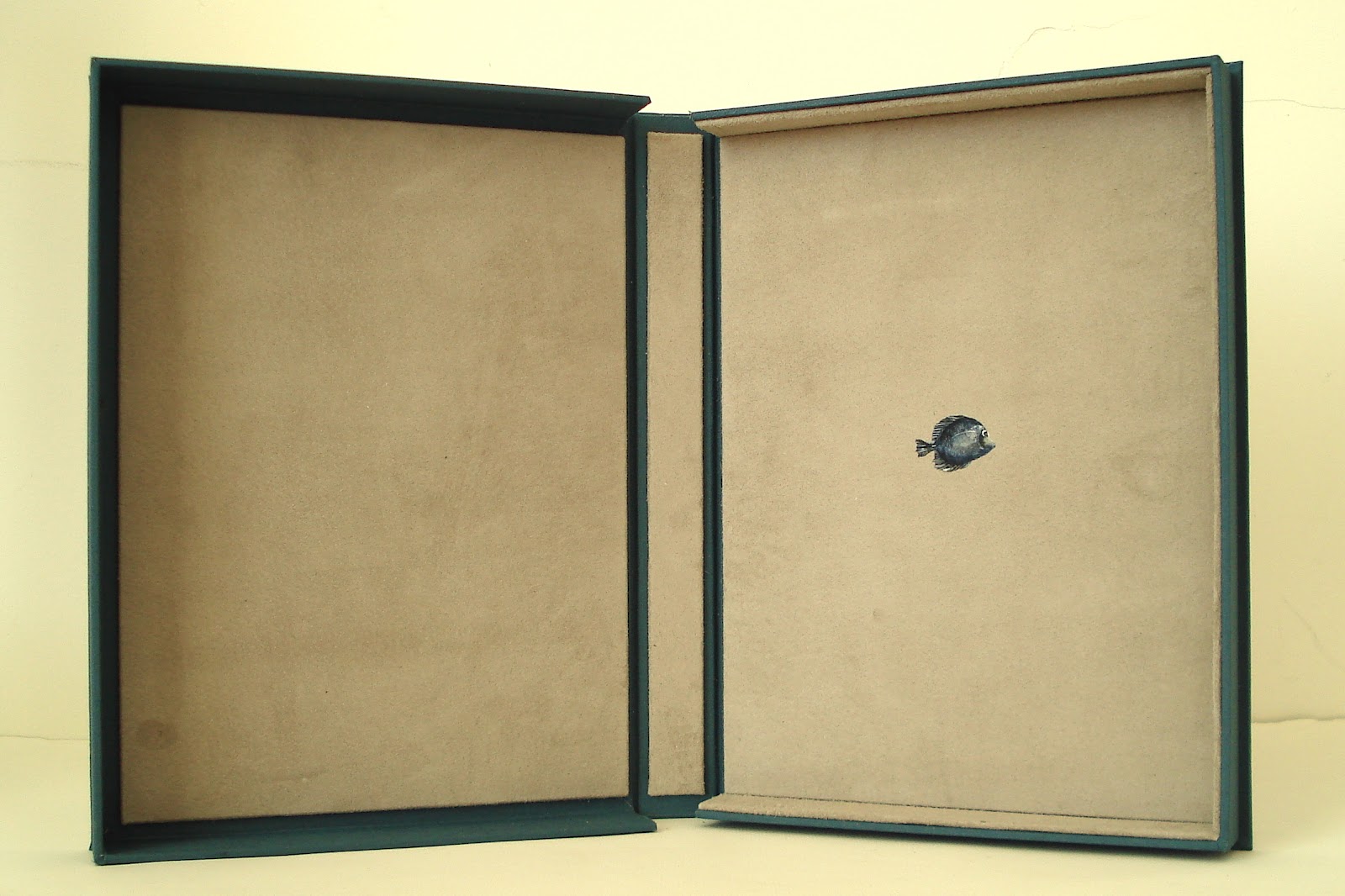 JADE BOOKBINDING STUDIO DESIGN BINDING