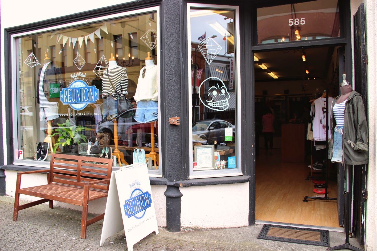 Leopard Couture Cutting Edge Looks to Rock This Summer