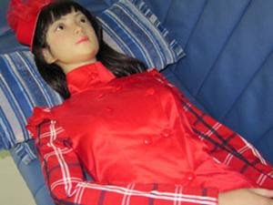 Sebagai Pengganti Boneka !!! Cekidot Gan | Trik-tips Blog - Download