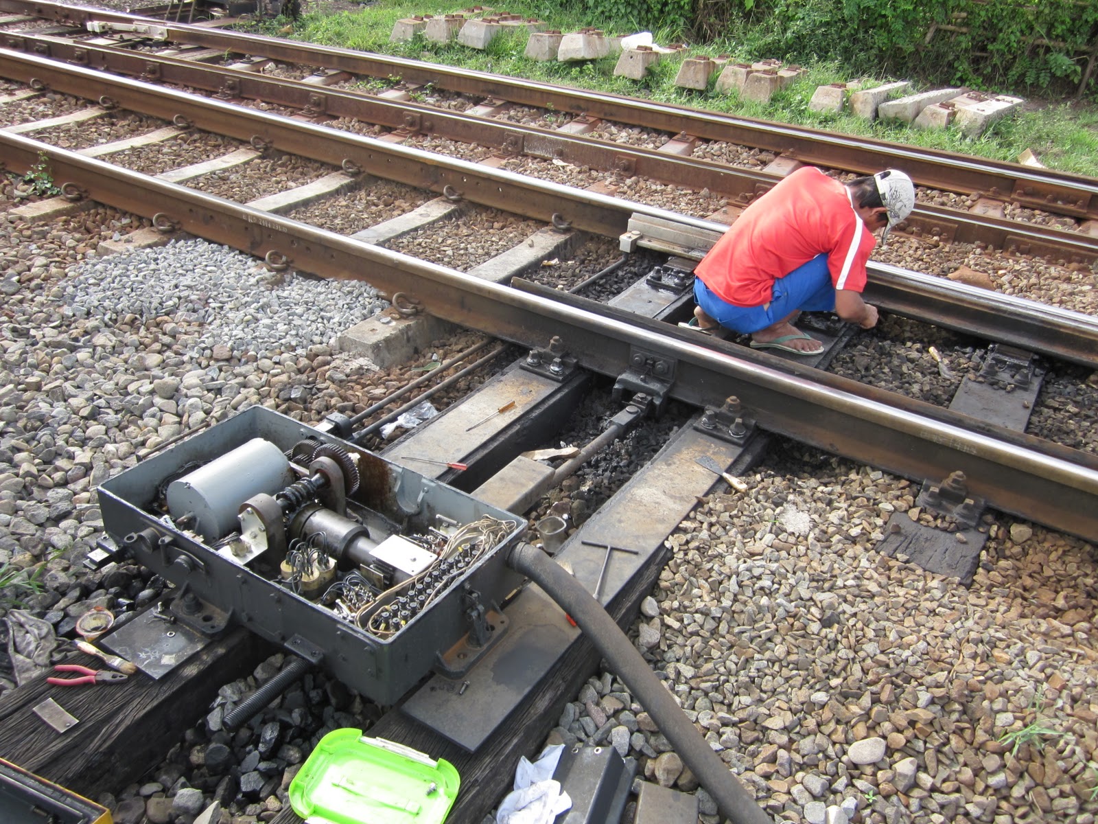 sintelis daop 5 pwt Perawatan wesel type T84M