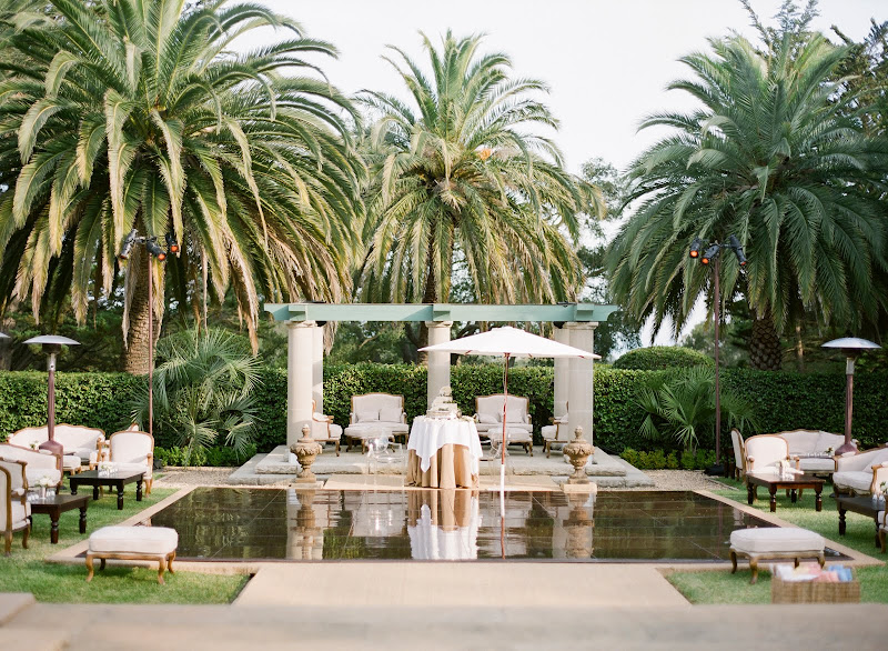 Yifat designed a sophisticated lounge area at the Montecito spring wedding 