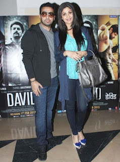 Shilpa, Abhishek, Jacqueline at David movie premiere red carpet
