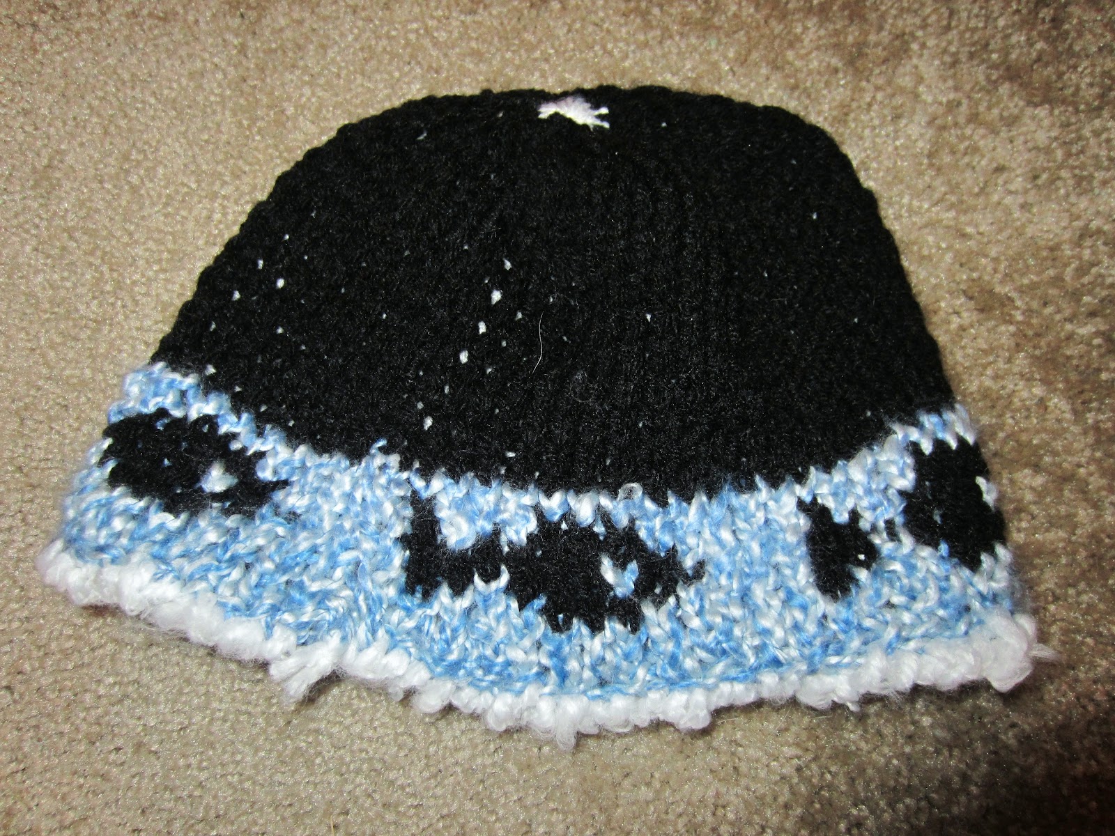 Violet's Silver Lining Free Knitting Pattern DoubleSided Fish Hat