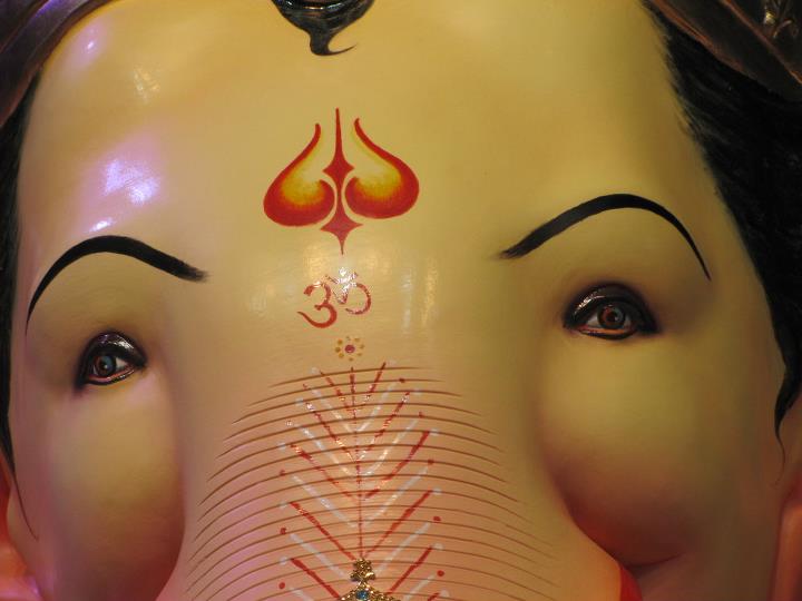 Lalbaugcha Raja 2011 Photos, Mumbai's Tallest Ganapati Lalbaugcha Raja