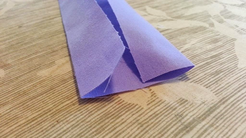 Sweet Bee Buzzings Quick and Easy Lanyard Tutorial