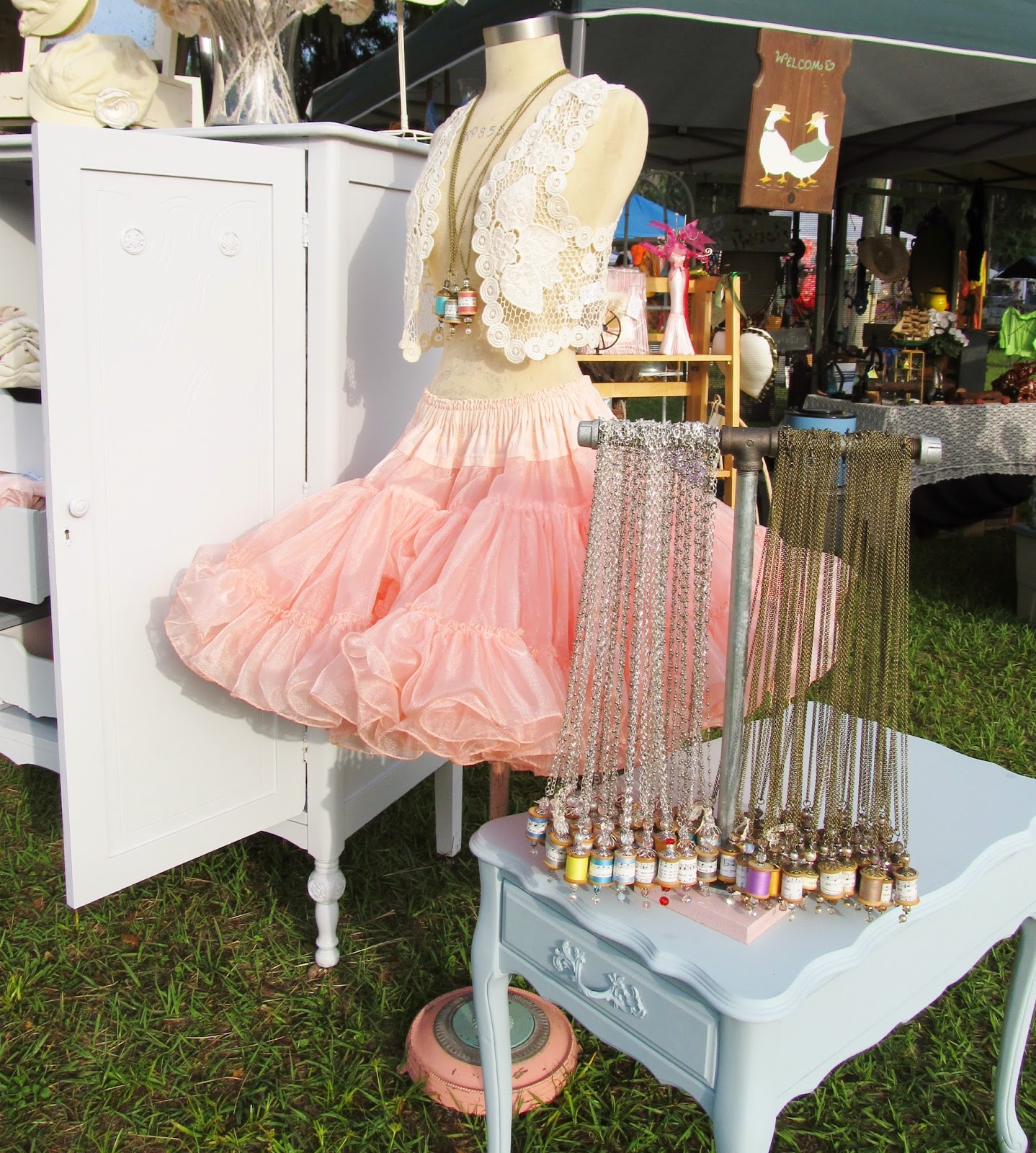 Sassytrash FANCY FLEA show photos