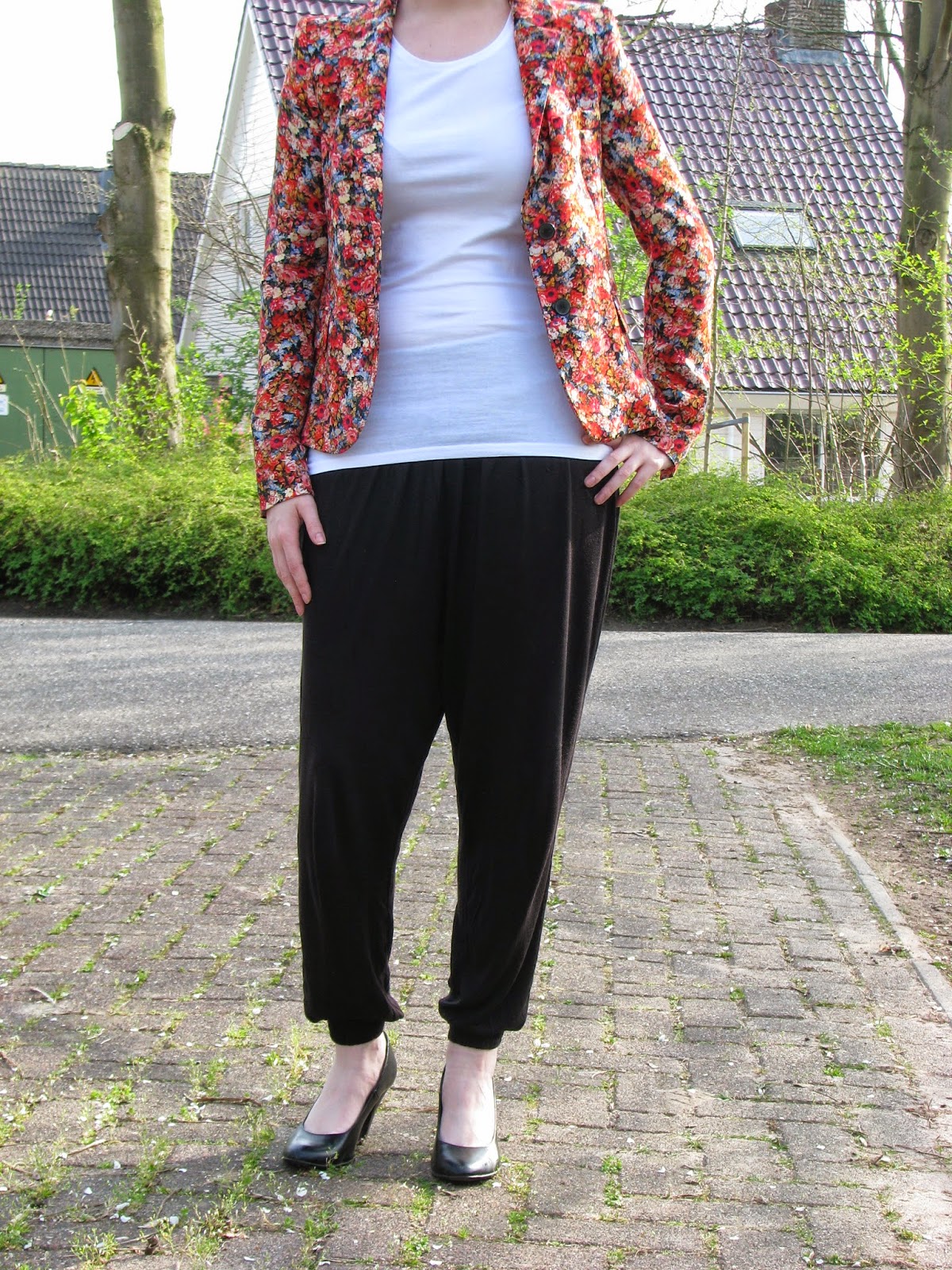 http://hmlovur.blogspot.nl/2014/04/outfits-of-week-week-14.html