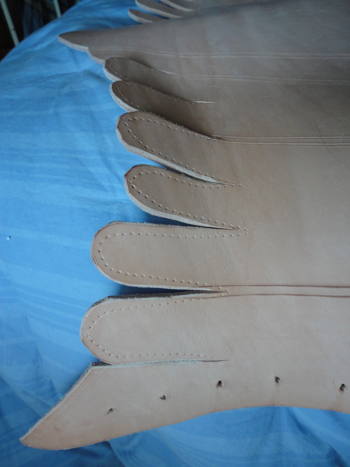 ThreadHeaded Snippet Simple Stays Leather Stays Tutorial, Part 2