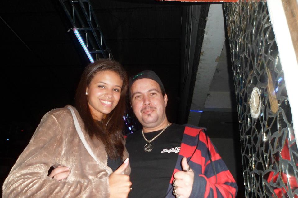 ANDREZA E DJ ZÉZYNHO