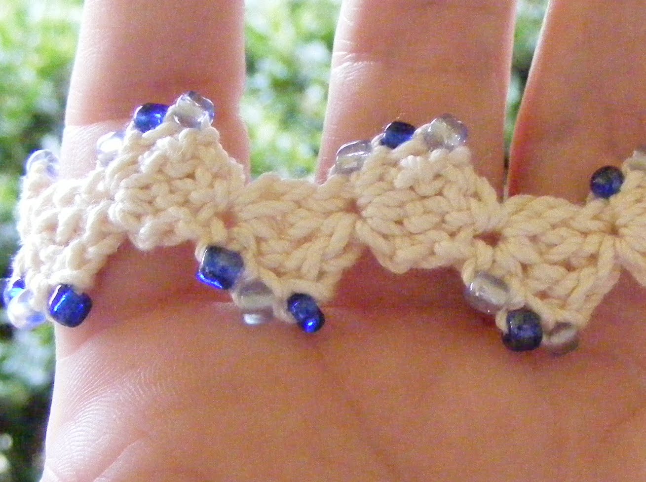 A. Doll's Garden Free Zig zag, ric rac ish crochet pattern