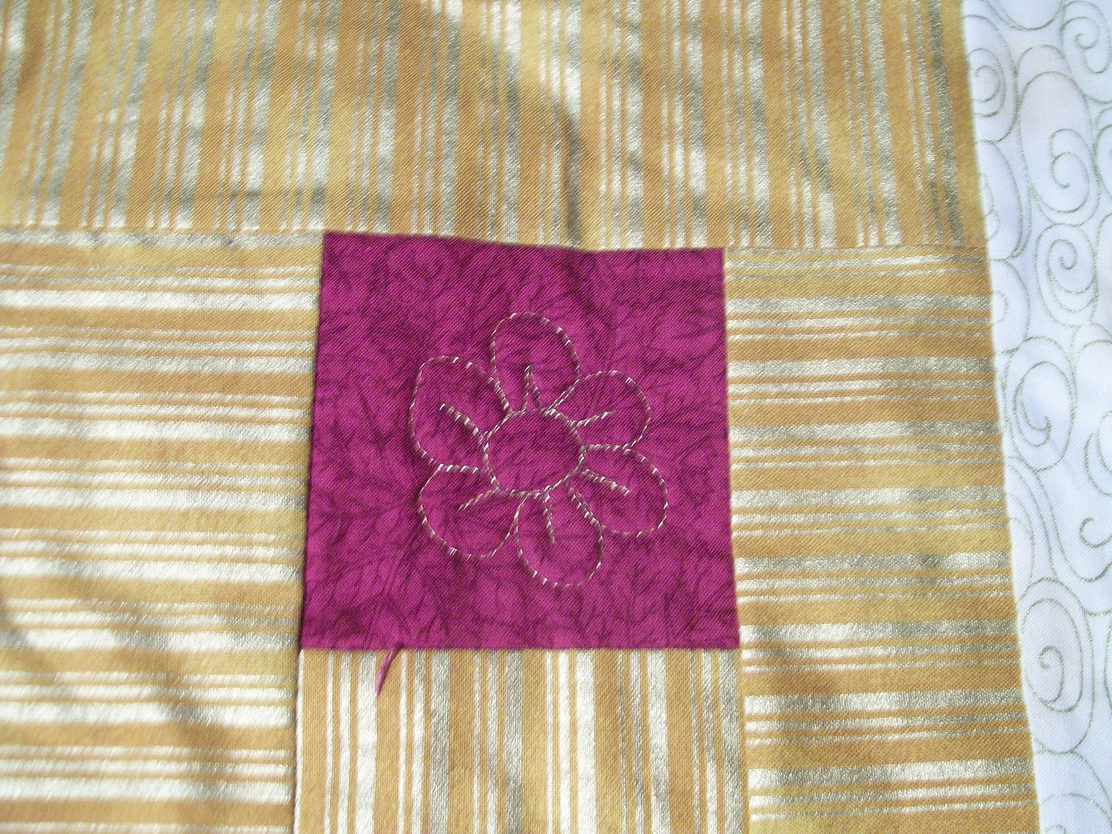 Color Me Quilty Free Motion Quilting with METALLIC Thread!