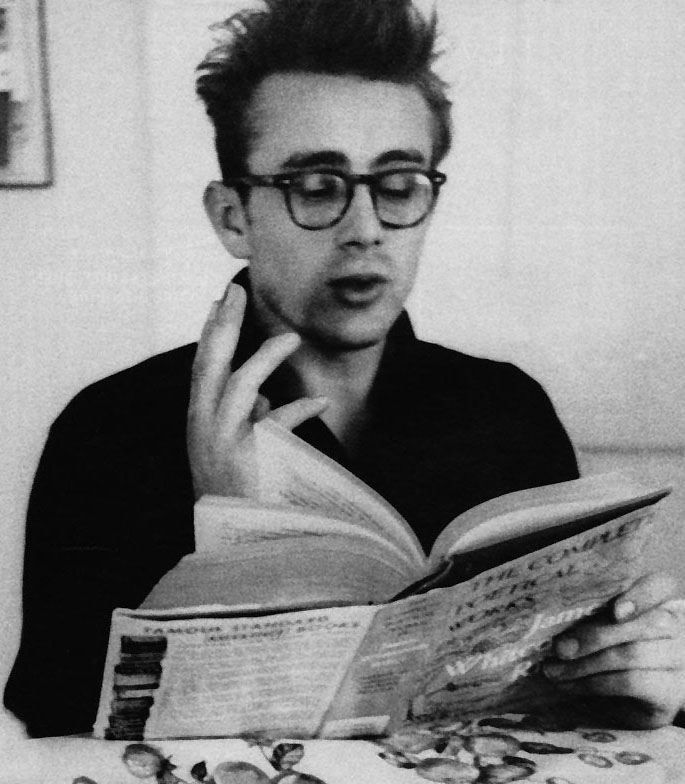 Reading Icons James Dean